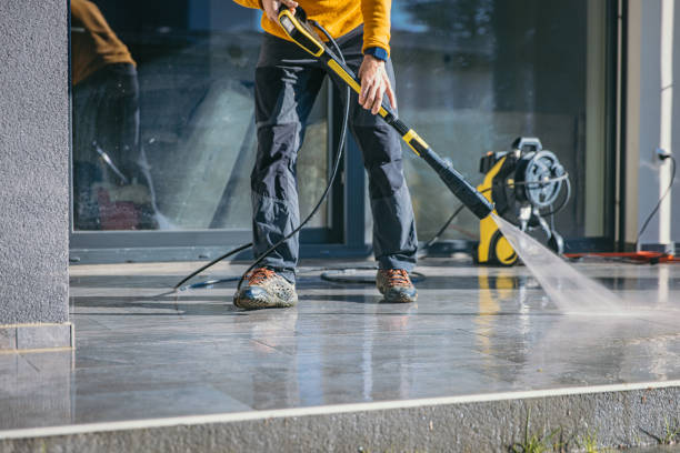 Best Factory Floor Cleaning  in Solana, FL